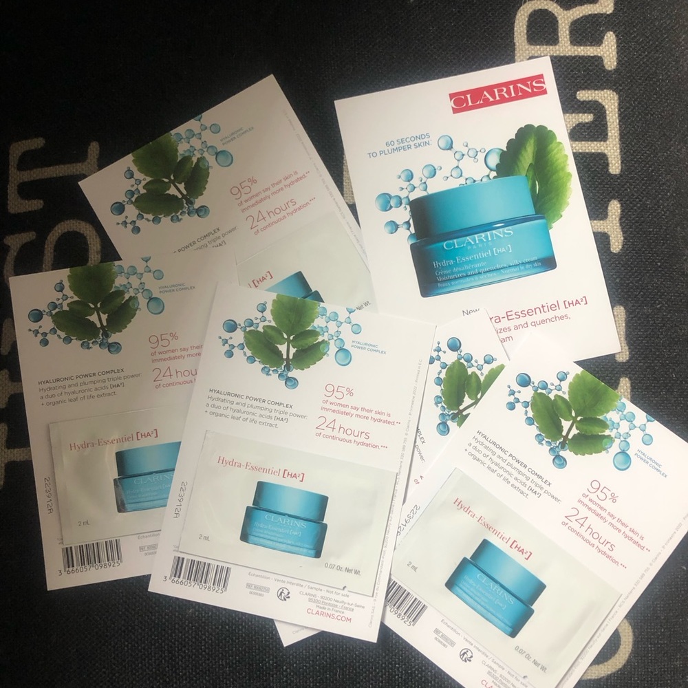 6 samples of Clarins Hydra Essentiel Silky Moisturizer